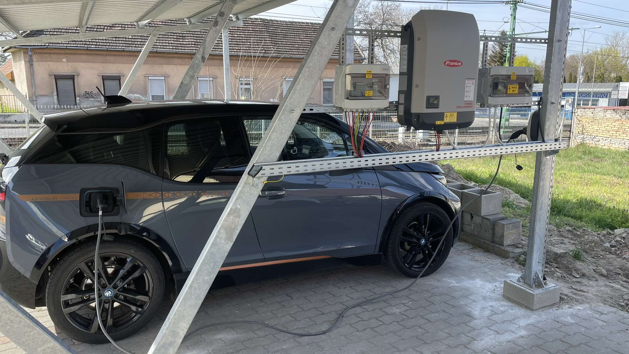 Inverter és Wallbox okostöltő